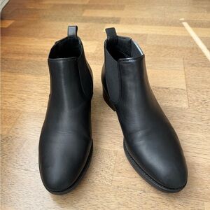 Geox Classic Black Ankle Boots